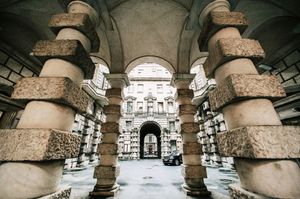 Лабиринты Петроградки: дворы-колодцы и доходные дома — фото 2