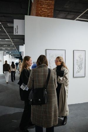 Выставка работ Яны Арбузовой, Алексея Журавлева и Антона Антонова на ярмарке blazar — фото 4