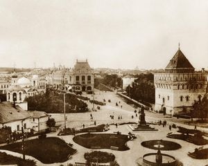 Арт-медиация к выставке «Нижний в объективе: история в фотографиях» — фото 2