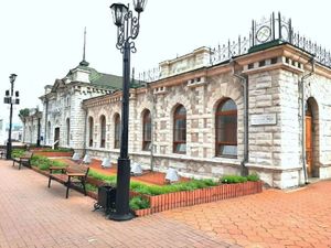 Встреча пассажиров актерами иммерсивного театра — фото 2