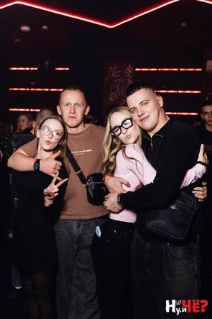 Похмельный день: башня пива бесплатно и караоке — фото 2