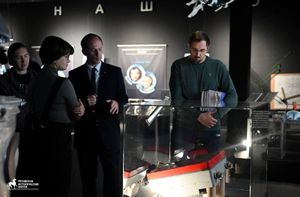 Выставка «Наш дом на орбите» с демонстрацией фильма «Шаг в бесконечность» — фото 4