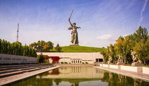 Дневная обзорная: «Город-Герой Волгоград» и Мамаев Курган — фото 2