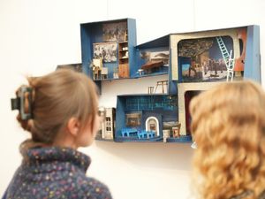 Обзорная экскурсия по выставке «Город мечты: история и современность соцгородов Новосибирска» — фото 2
