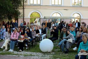 Закрытие летнего концертного сезона (городской женский джаз-оркестр «Фантазия» под управлением Юрия Щербакова) — фото 3