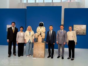 Выставка «Взгляд назад через мост искусств» — фото 5