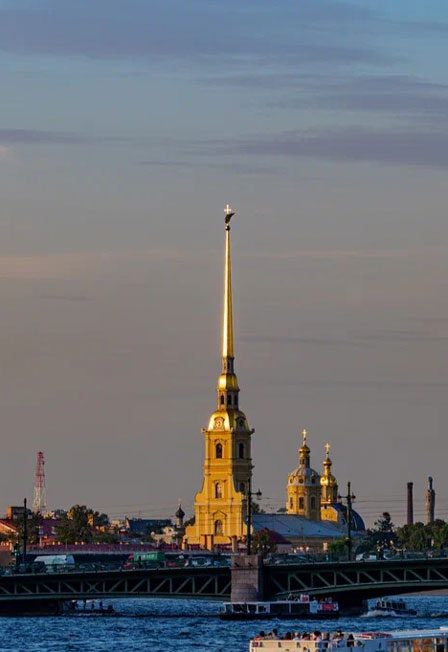 Афиша: Обзорная экскурсия + Петропавловская крепость.