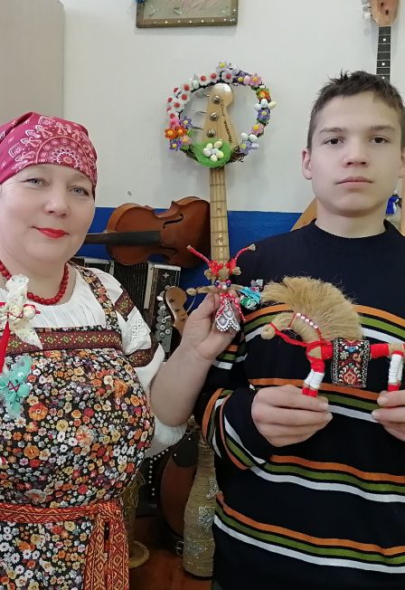 Афиша: Живые традиции: кукольный годовой хоровод. Мастер-класс