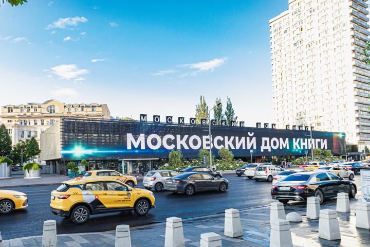 Афиша: «ОН ХОТЬ ВЗРОСЛЫЙ, НО СОВСЕМ ТАКОЙ, КАК ВЫ…». Творческий вечер.