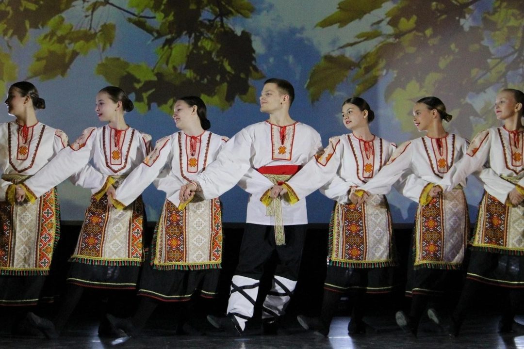 Афиша: Праздничный концерт «Сияй, Стрела! 50 лет творчества»