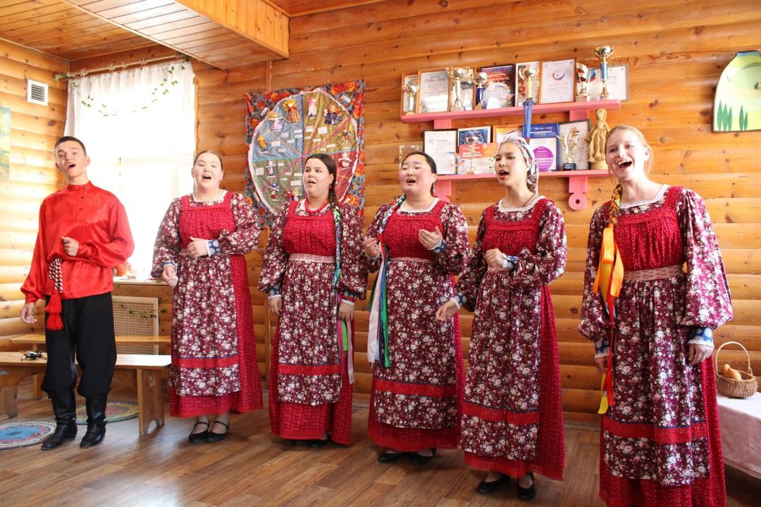 Афиша: Торжественный концерт «От сердца к сердцу»