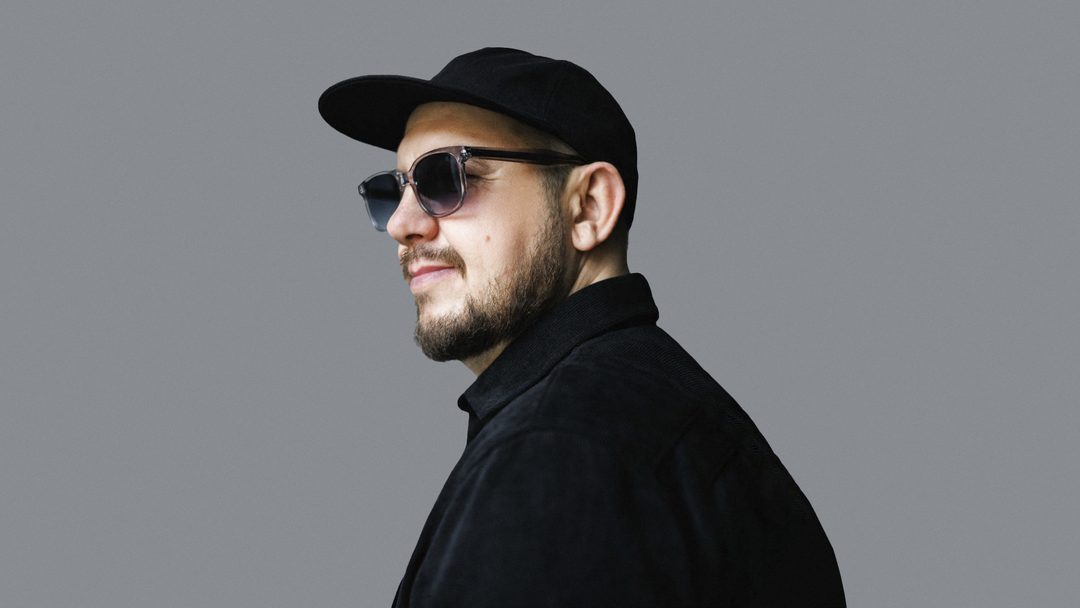 Афиша: Сергей Бобунец