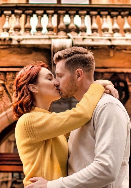 Афиша: Секретный Петербург вдвоём: фотопрогулка по дворам которые знают только местные