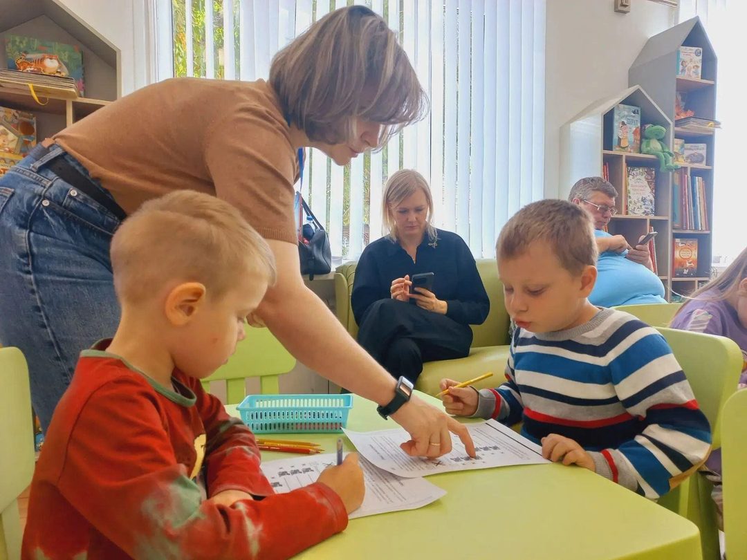 Афиша: Познавательный клуб «ЭкспериментариУМ»
