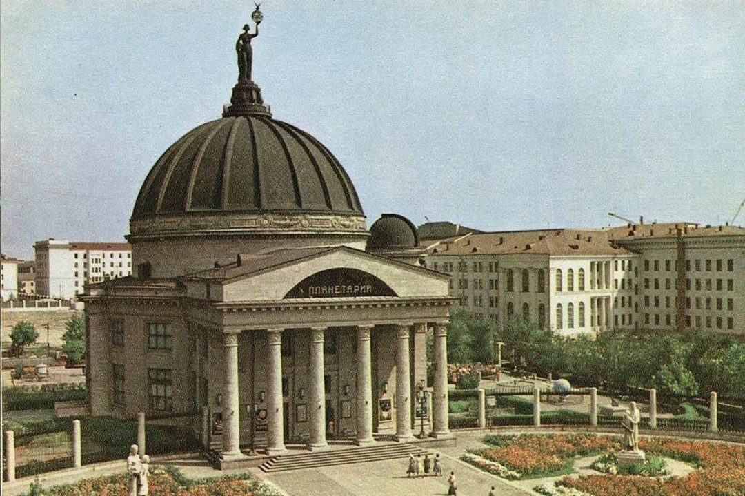 Афиша: Экскурсия «На пути к звездам»