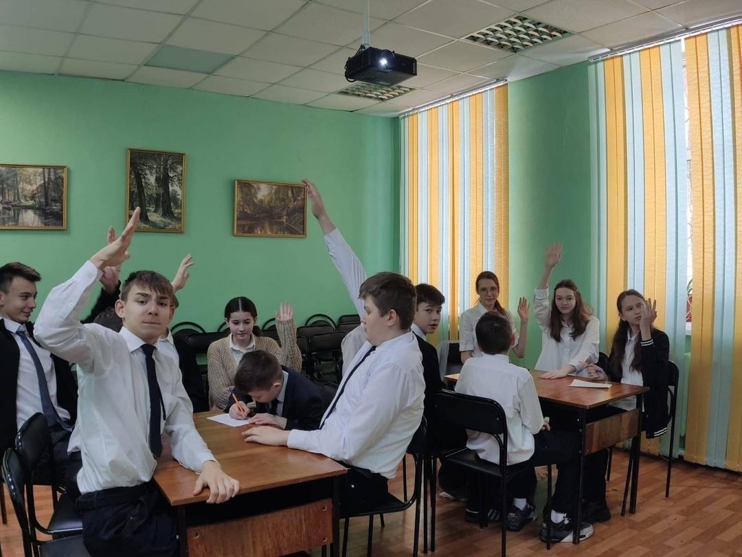 Афиша: Интеллектуальный квиз «Литературные бродилки»