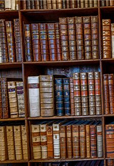 Афиша: Тайны книжного шкафа