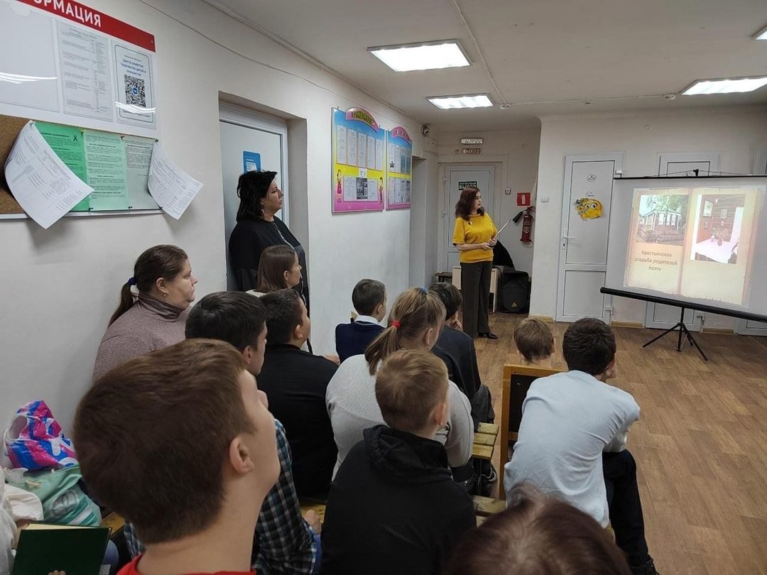 Афиша: Час интересного рассказа «В некотором царстве, в некотором государстве»