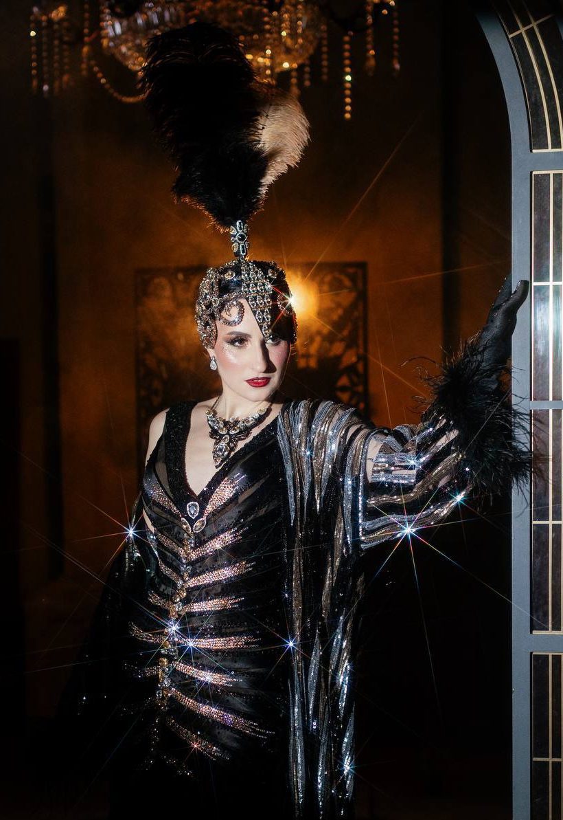 Афиша: Burlesque: A Century in Colour