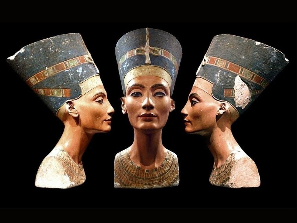 Афиша: Мультимедийная лекция «Территория искусства»