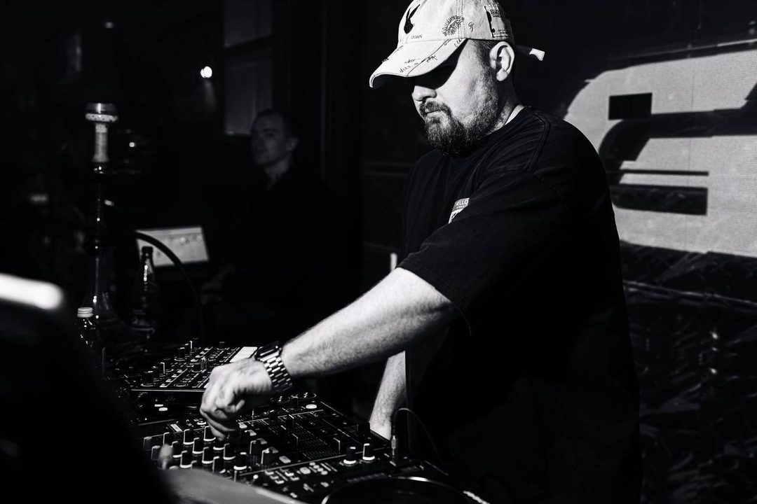 Афиша: DJ Gross