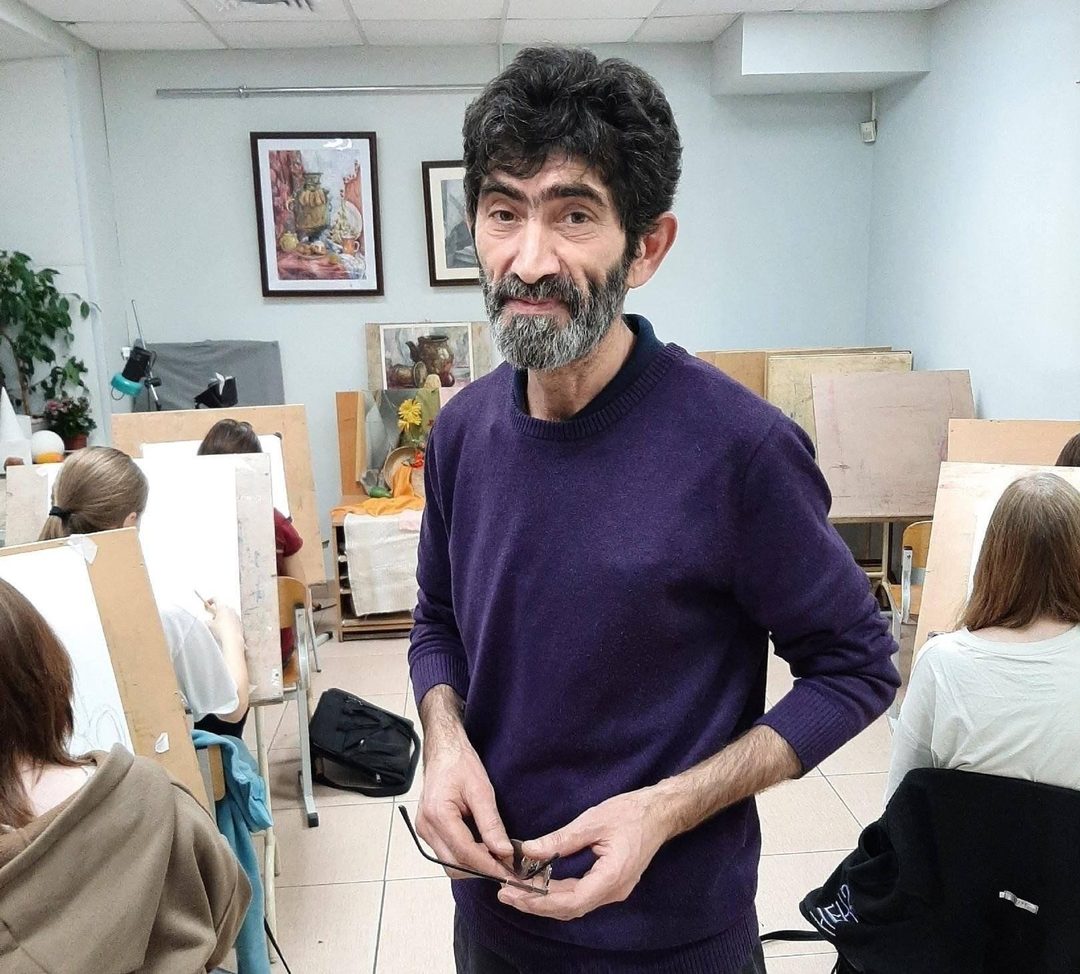 Афиша: Встреча с художником Акопяном Варужаном