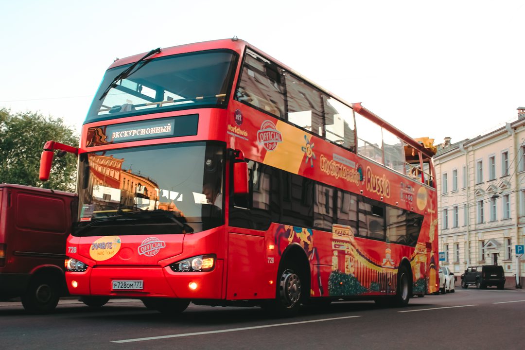 Афиша: Экскурсия на двухэтажном автобусе City Sightseeing по Санкт-Петербургу
