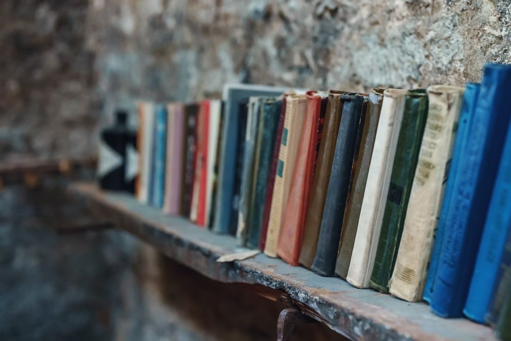Афиша: книгообмен литературой на иностранных языках