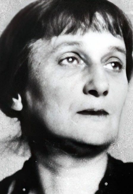 Афиша: Анна Ахматова. Большой вечер поэзии