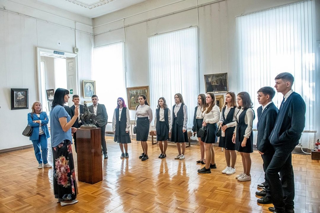 Афиша: Экскурсия «Знакомство с художественным музеем»