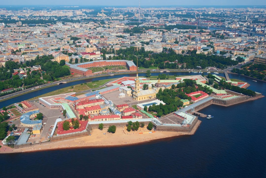 Афиша: Встреча с Петербургом: обзорная экскурсия с посещением «Авроры»