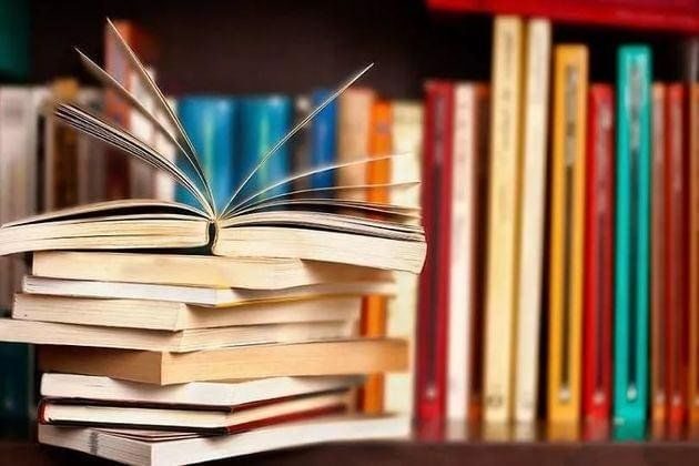 Афиша: Литературный час «Мои первые книжки»