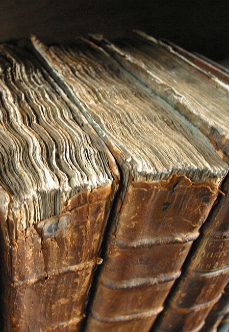 Афиша: История старых книг. Библиотечный урок