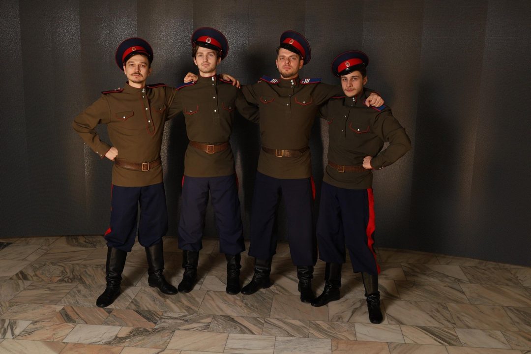 Афиша: Концерт «Красные и белые»