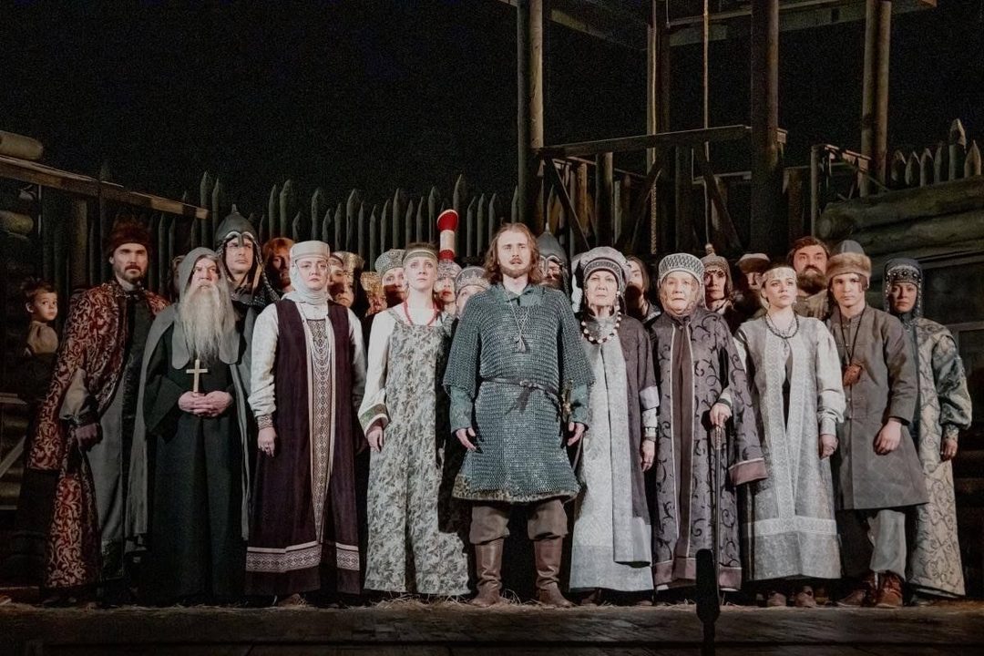 Афиша: Спектакль «Хлынов: сага о городе и его жителях»