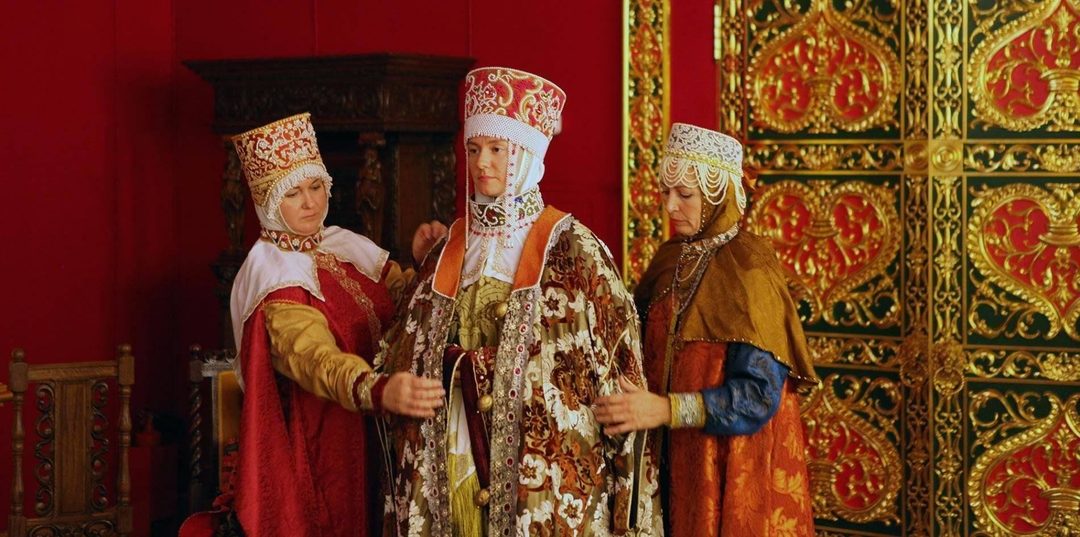 Афиша: Экскурсия «Средневековье: как жила и одевалась русская царица?»