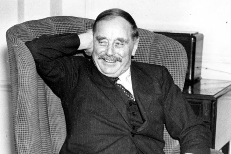 Афиша: «Великий фантаст»