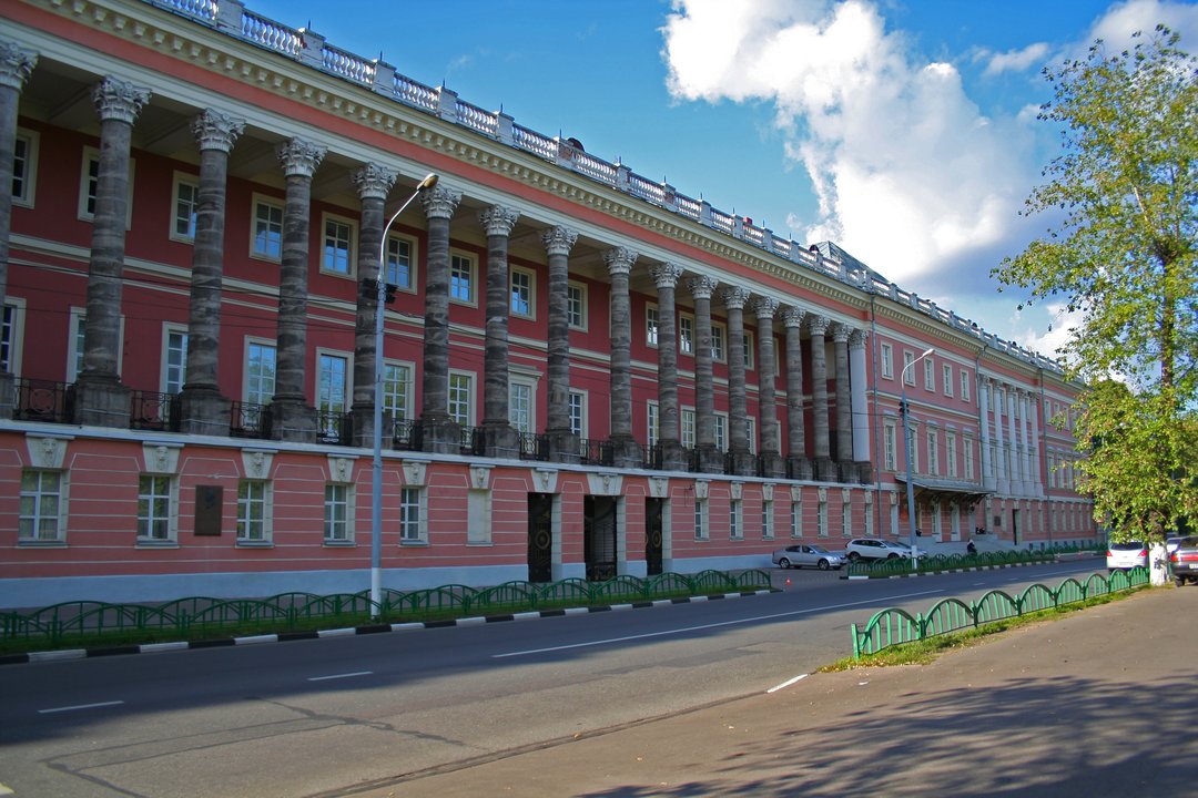 Афиша: Романовы. Рок и мистика царской династии