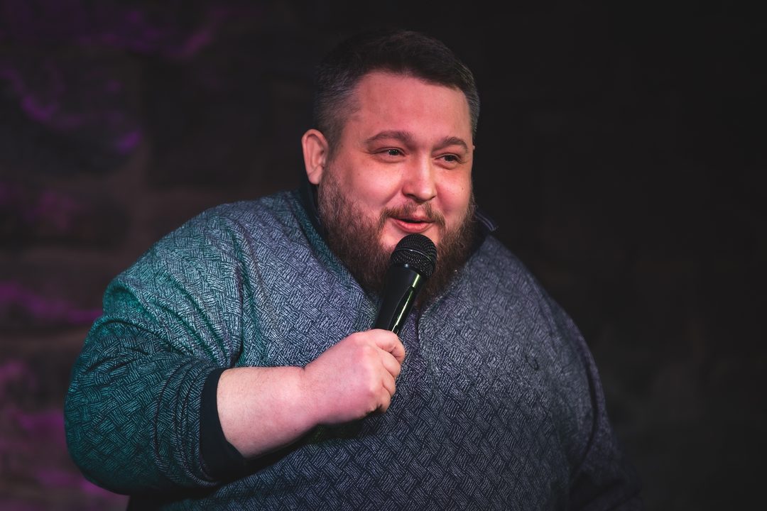 Афиша: Stand-up. Опытные комики