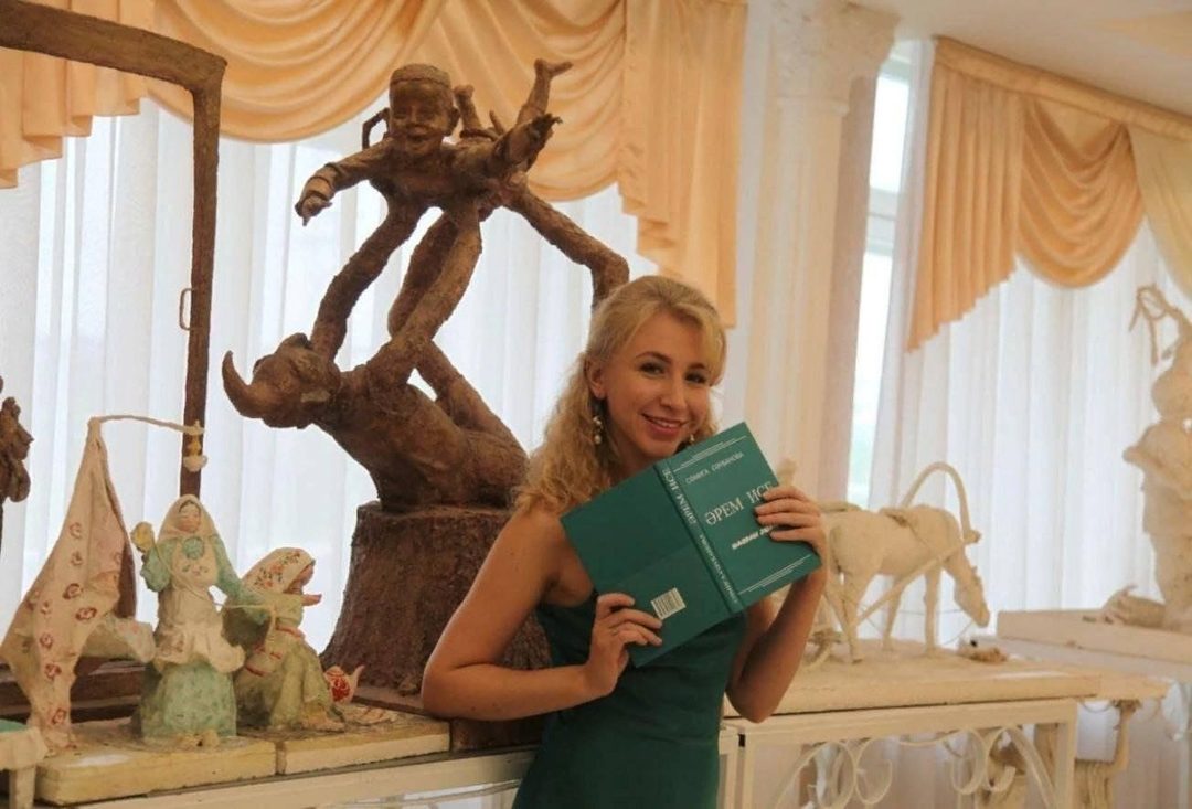 Афиша: Спектакль «По ту сторону забора»