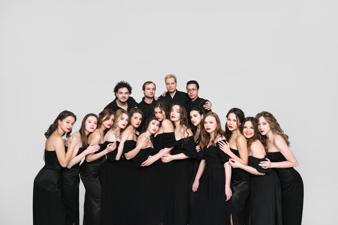 Афиша: Nella Musica Orchestra. Атака Титанов