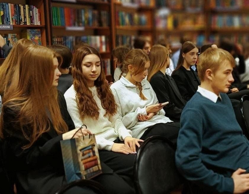 Афиша: Интеллектуальный турнир «Игра в классики»