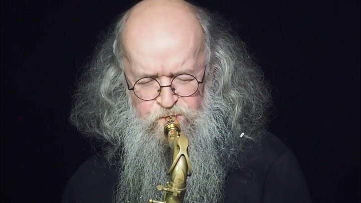 Афиша: Сергей Летов — 70! Концерт для саксофонов и пишущих машинок без оркестра
