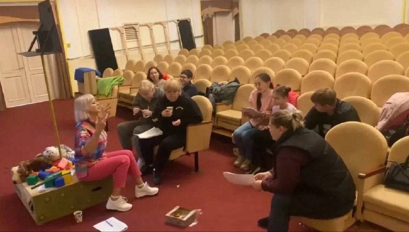Афиша: Дружно придумаем сказку о дружбе, или Дружный день рождения