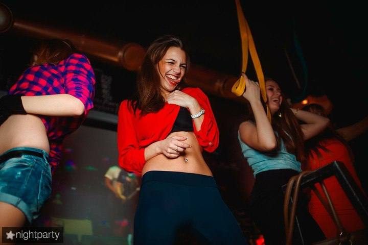 Афиша: 3 отборочный этап чемпионата по «Танцам на барной стойке среди девушек »